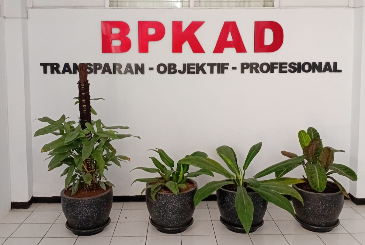 EFISIENSI UNTUK SEMUA ATAU HANYA UNTUK SEBAGIAN?