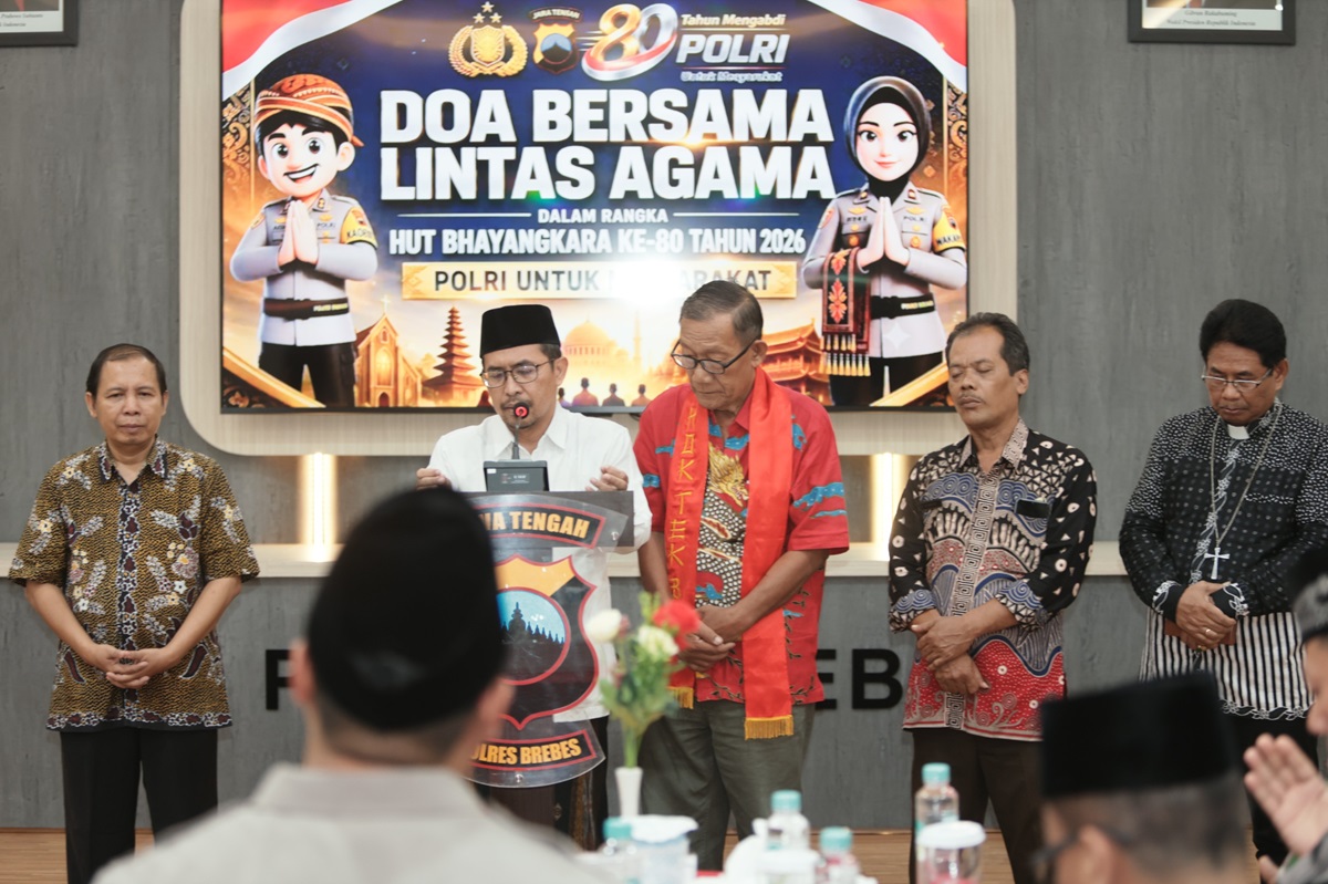 Doa Bersama Lintas Agama Warnai HUT Bhayangkara Ke-80 Polres Brebes