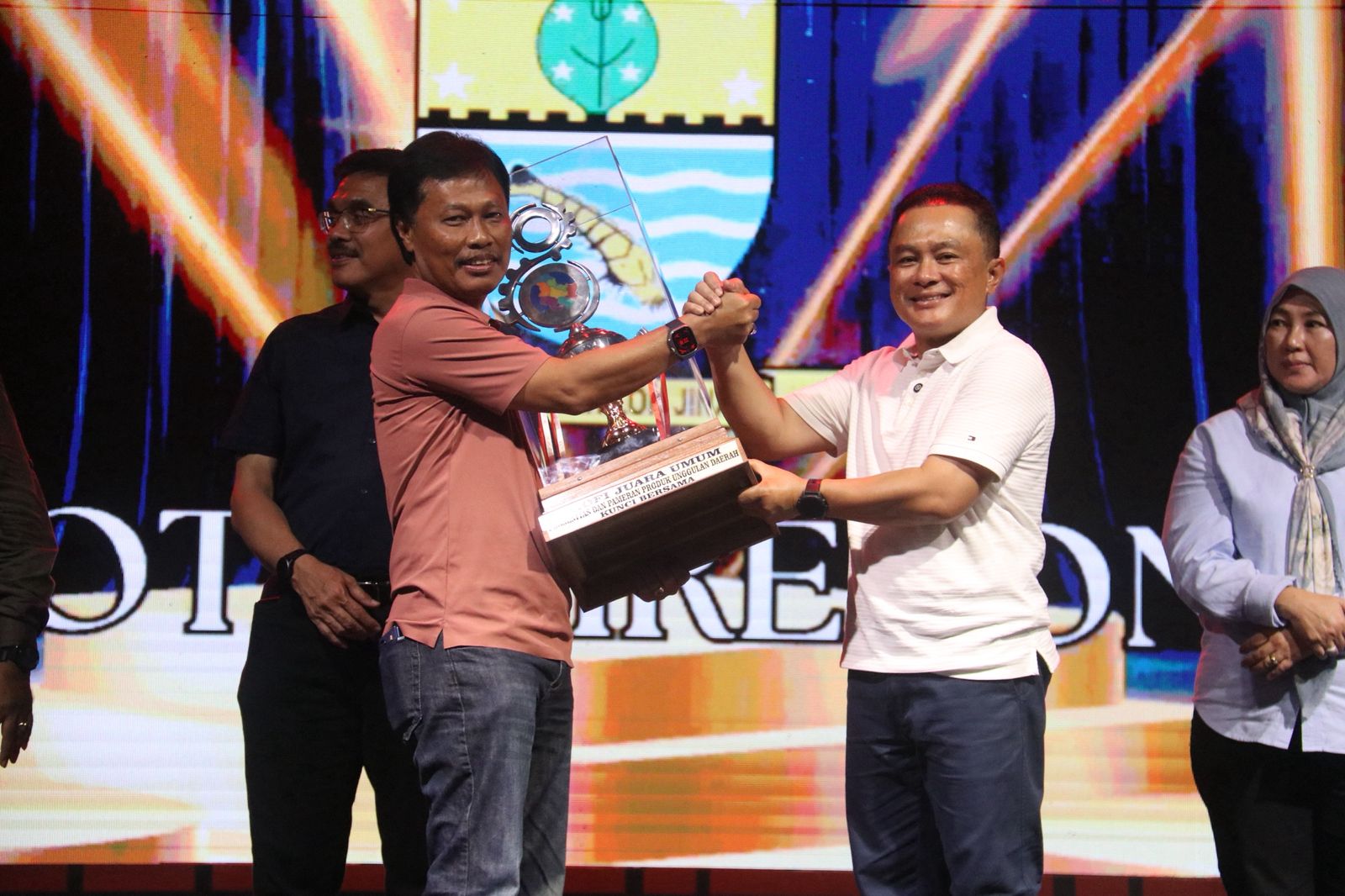 Kota Cirebon Sukses Tuan Rumah dan Raih Juara Umum Porsenitas XIII KUNCI BERSAMA 