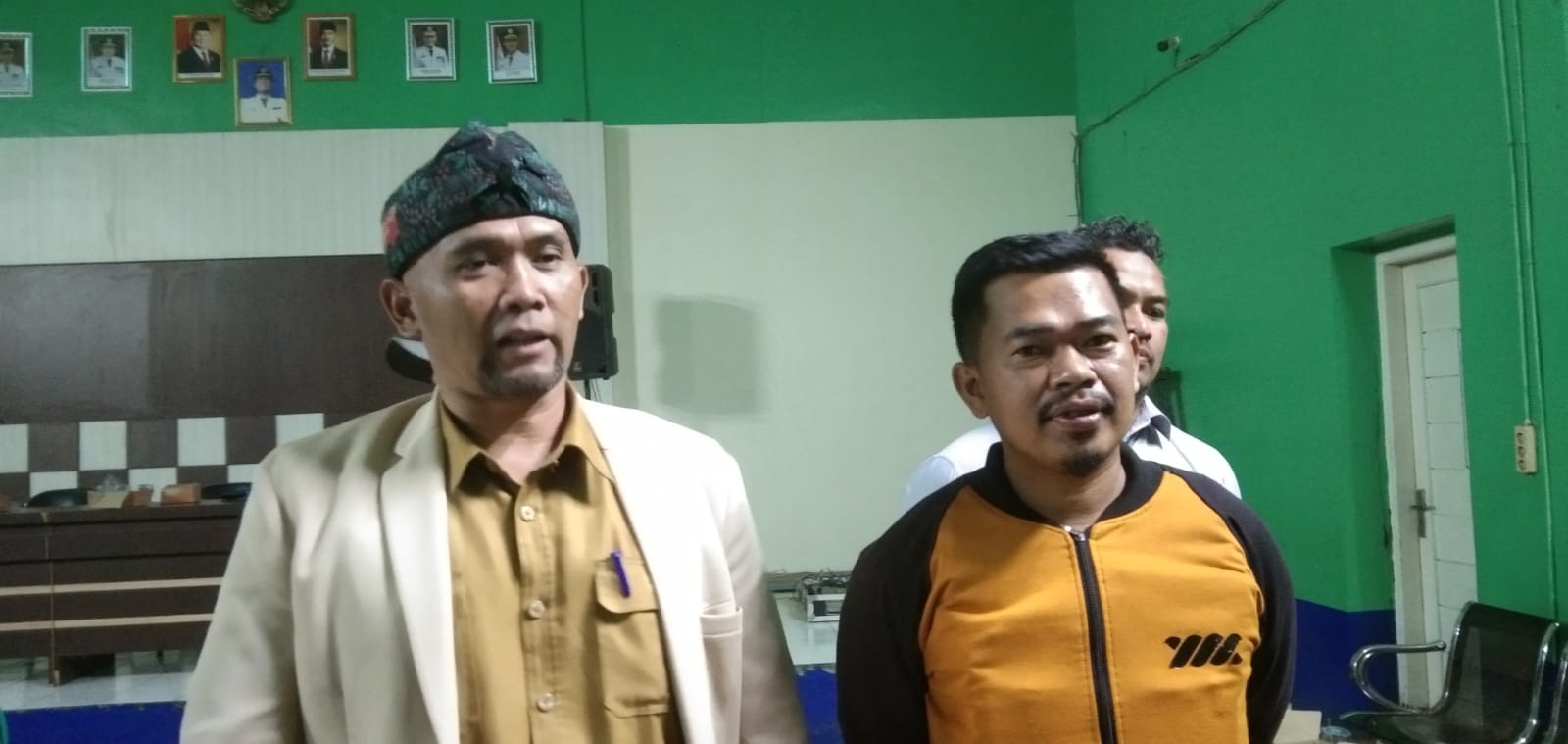 Monev Kecamatan Arjasari Pastikan Pengelolaan Dana Desa Pinggir Sari Tepat Sasaran