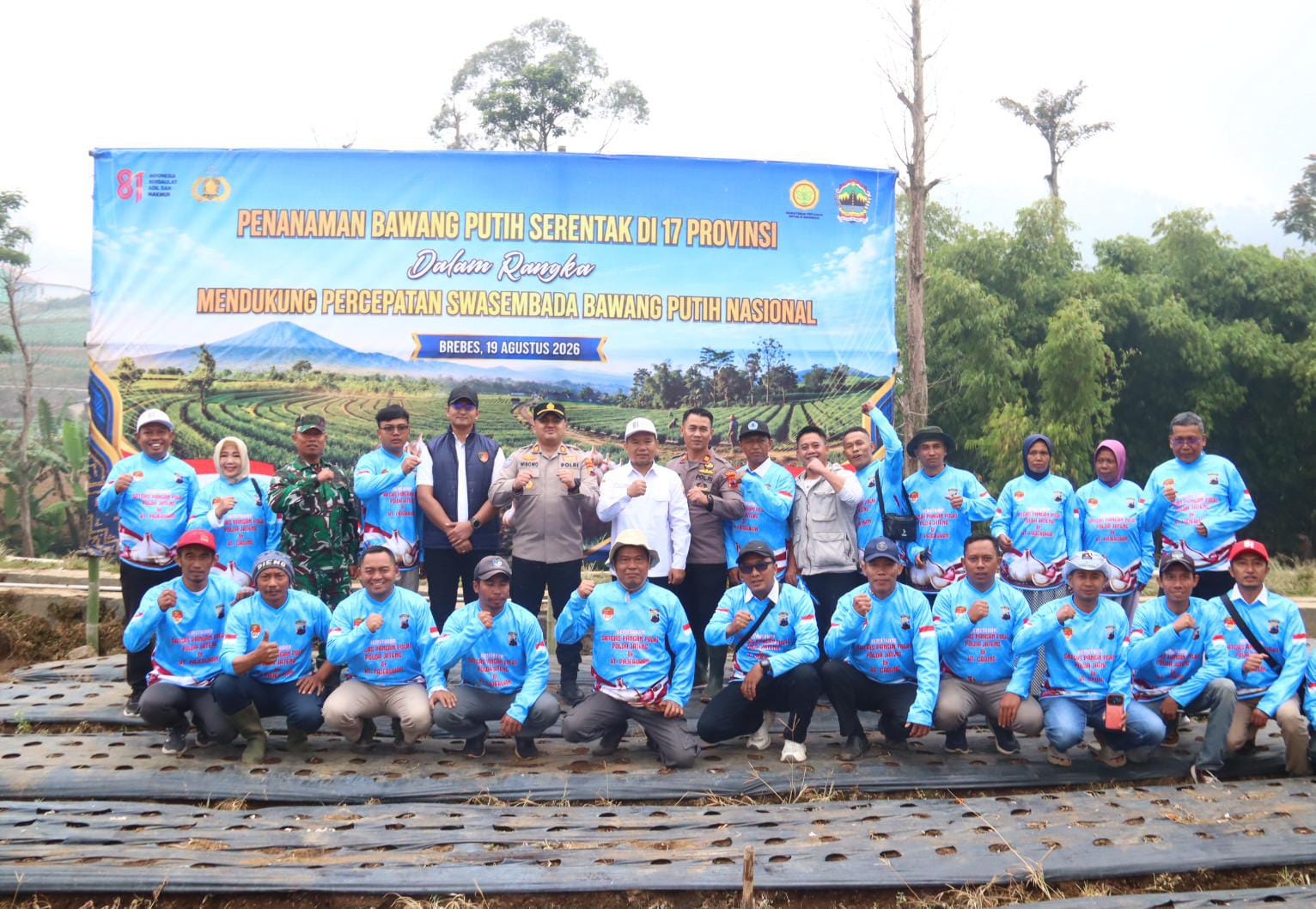 Polres Brebes Dukung Program Pemerintah, Tanam Bawang Putih Serentak Demi Percepatan Swasembada Nasional
