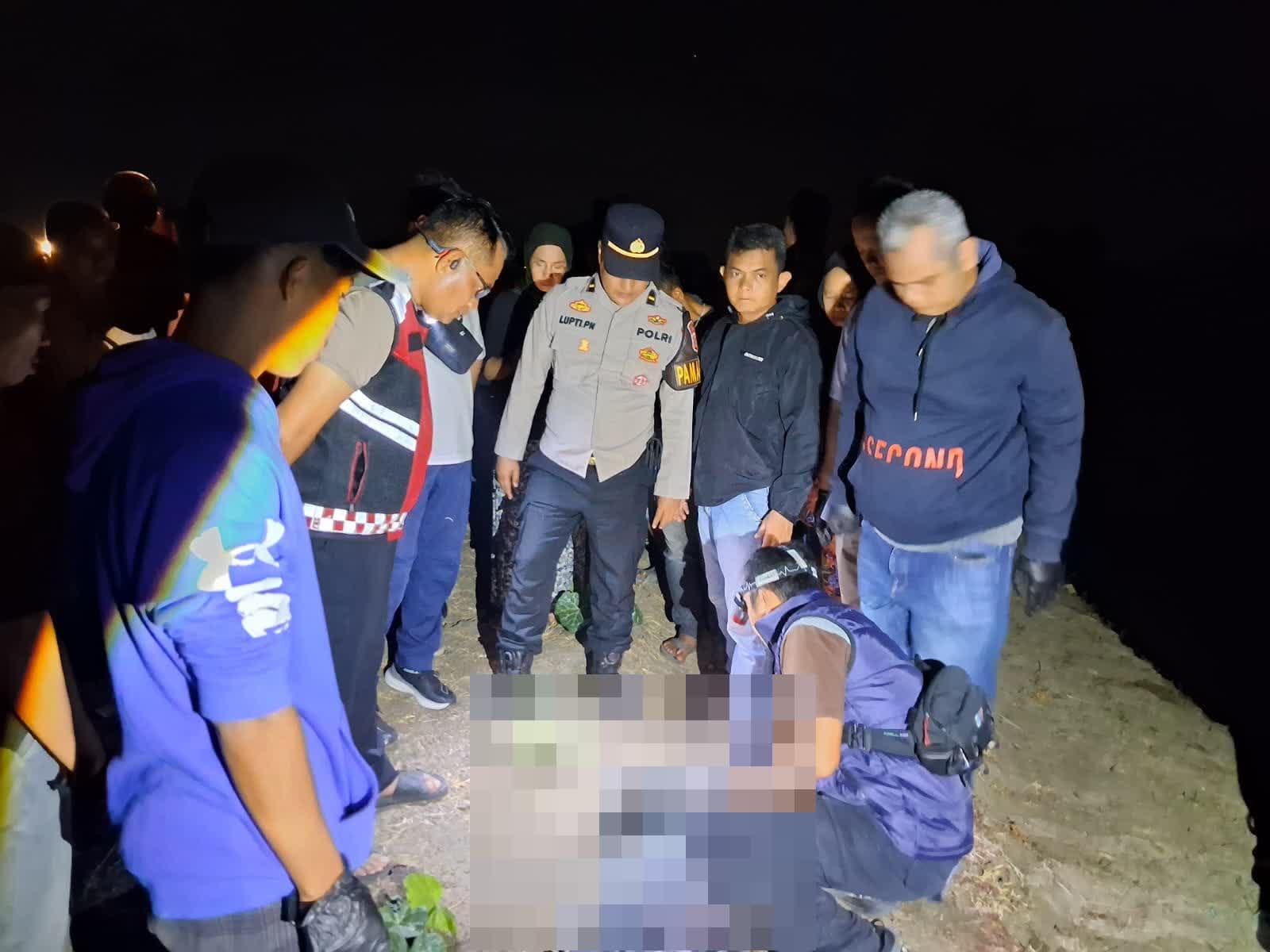 Polres Cirebon Kota dan Polsek Kapetakan Tangani Penemuan Jenazah di Aliran Sungai Suranenggala