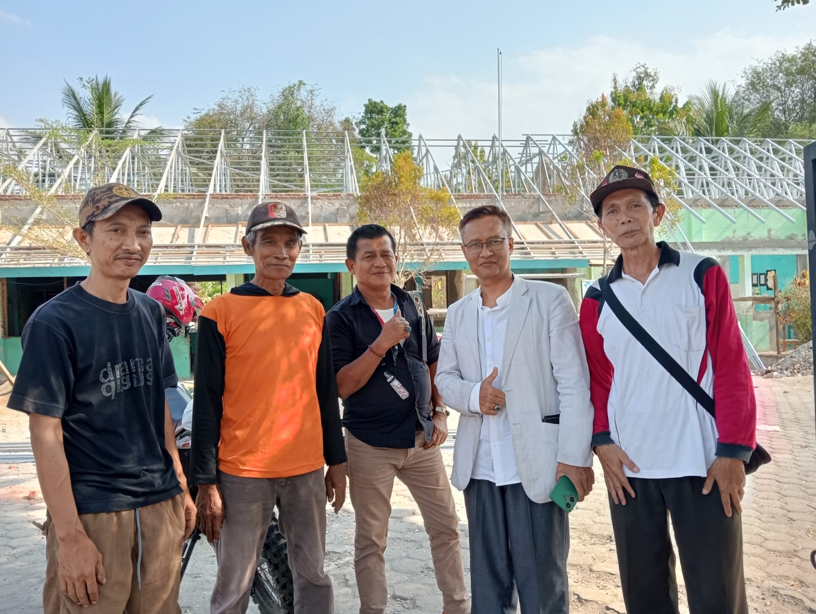 Plt Kepala Sekolah SD Negeri Bunder Kuningan Dorong Transformasi Melalui Revitalisasi Sekolah