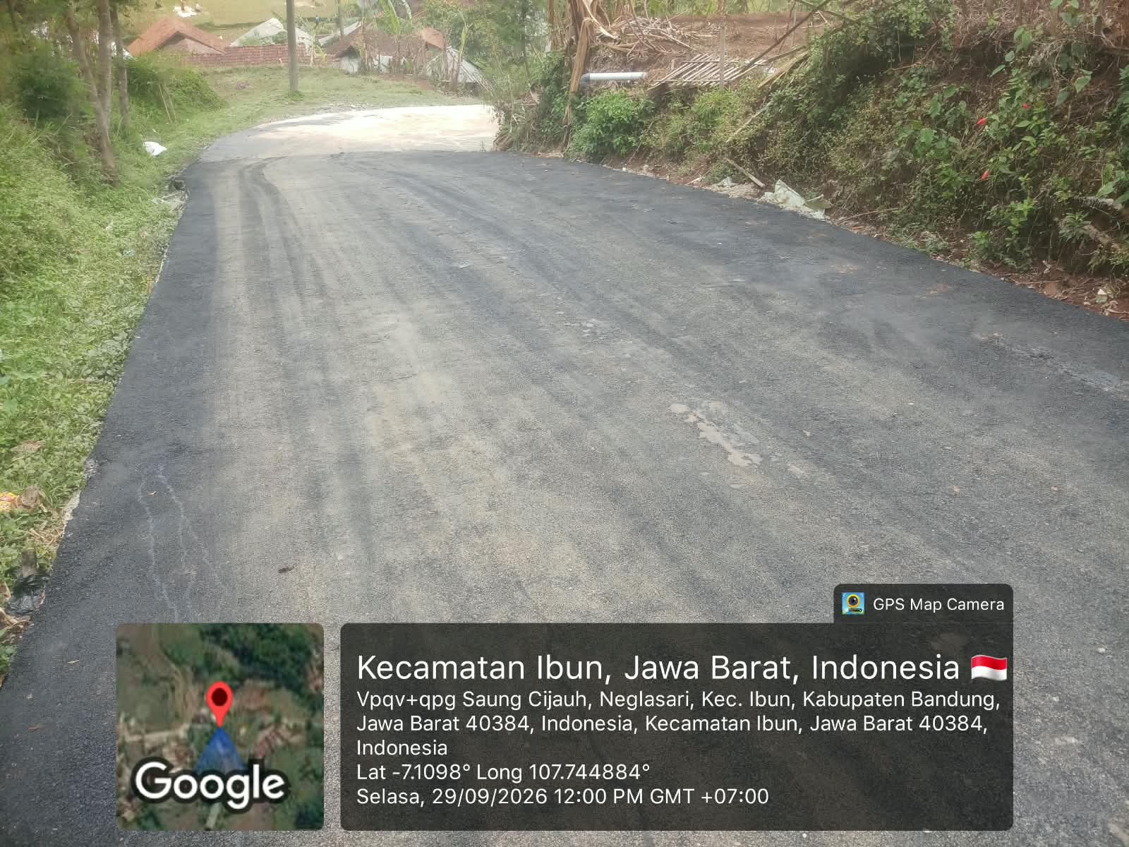 Warga Keluhkan Hasil Pengecoran Jalan Kabupaten Kualitas Buruk, Berdebu, dan Picu Kecelakaan