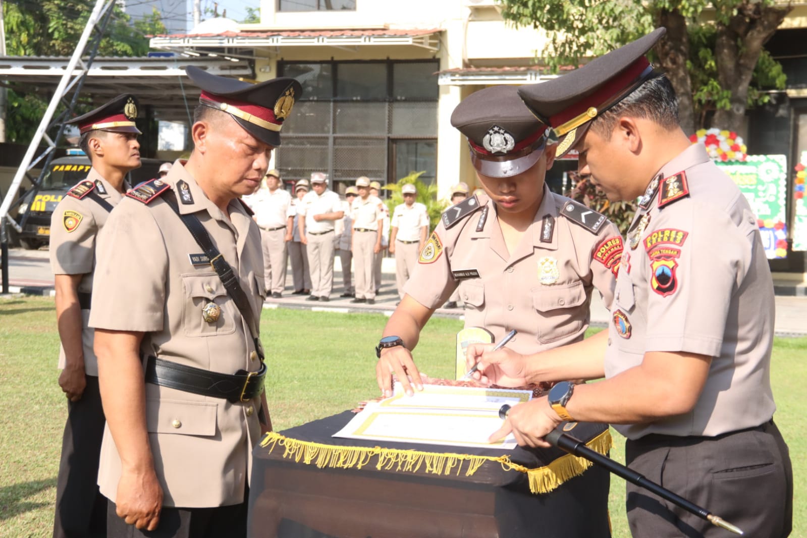 Pimpin Sertijab, Kapolres Brebes Minta Pejabat Baru Segera Menyesuaikan Diri dan  Kenali Wilayah