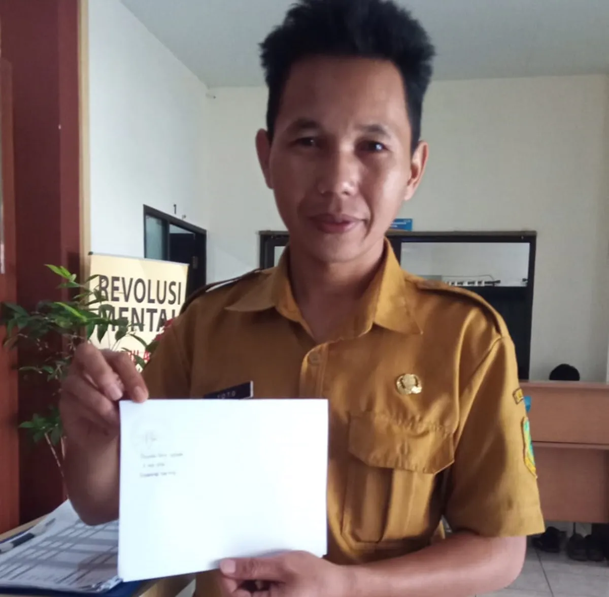 Kinerja Diskominfo Kuningan Dipertanyakan: Pelayanan Publik Dinilai Buruk