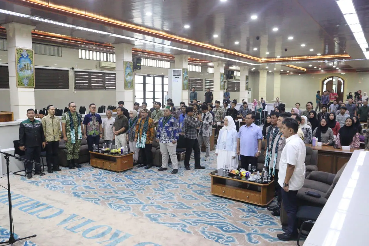 Pemkot Cirebon Lepas Kloter 23 KJT, Jemaah Diminta Utamakan Rukun Haji dan Kebersamaan