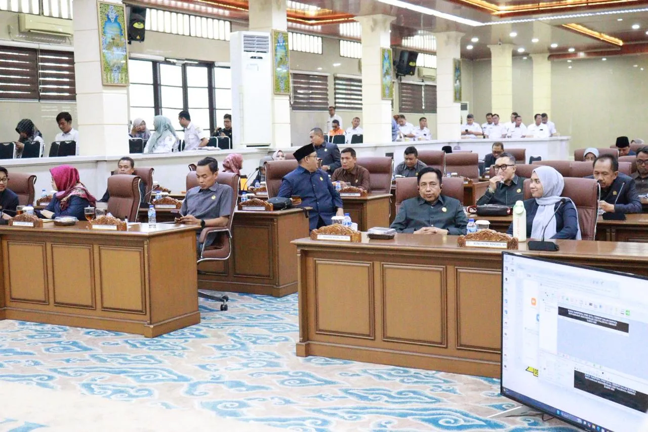 Rapat Paripurna LKPJ 2025, Pemkot Cirebon Jadikan Rekomendasi DPRD sebagai Acuan Strategis