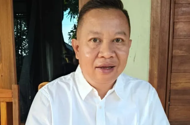 Terseret Dugaan Korupsi Tunjangan DPRD  Bupati Kuningan BermainSrimulat