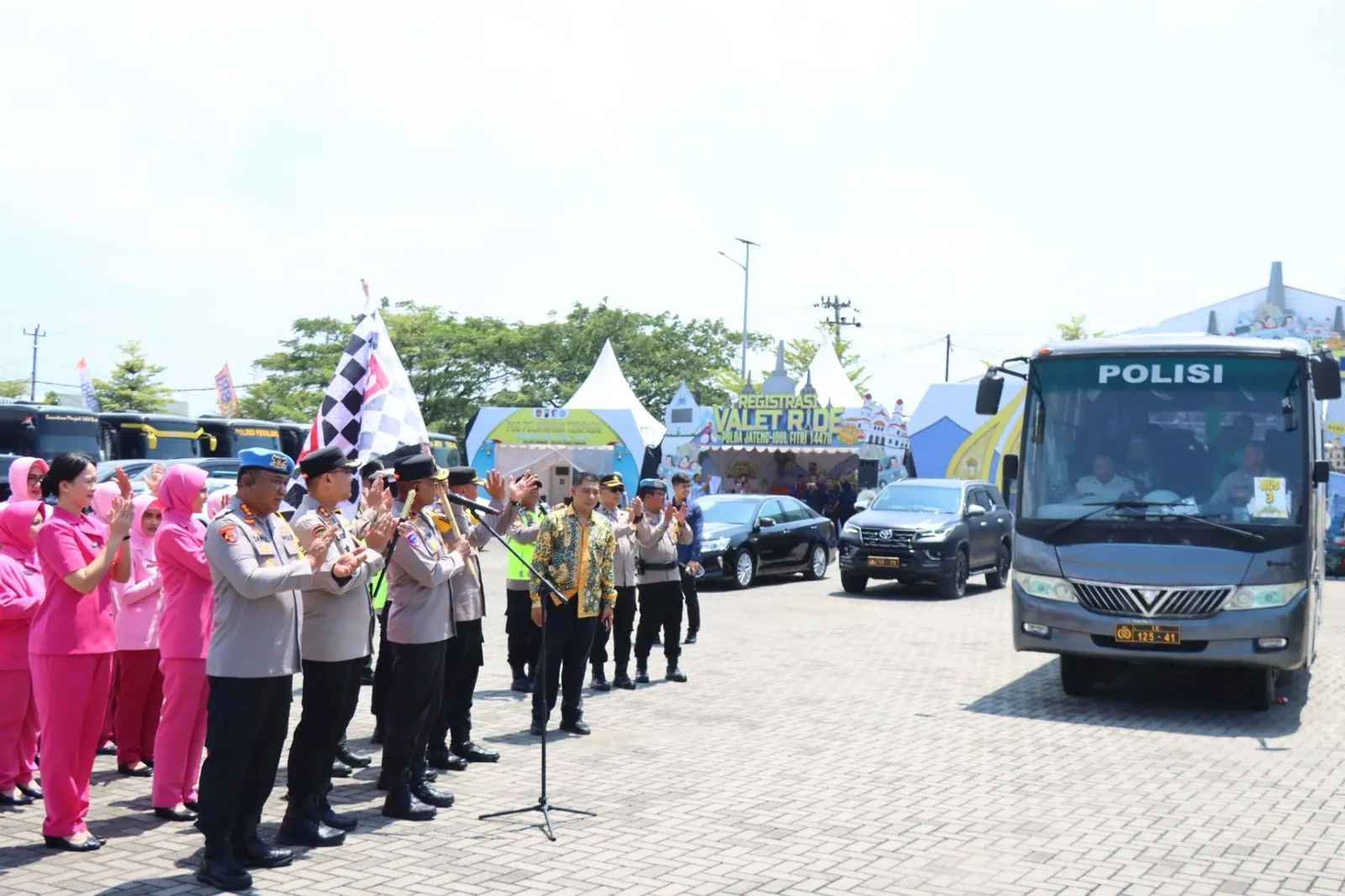 Wakapolda Jateng Lepas Keberangkatan Perdana "Valet Ride" di Brebes